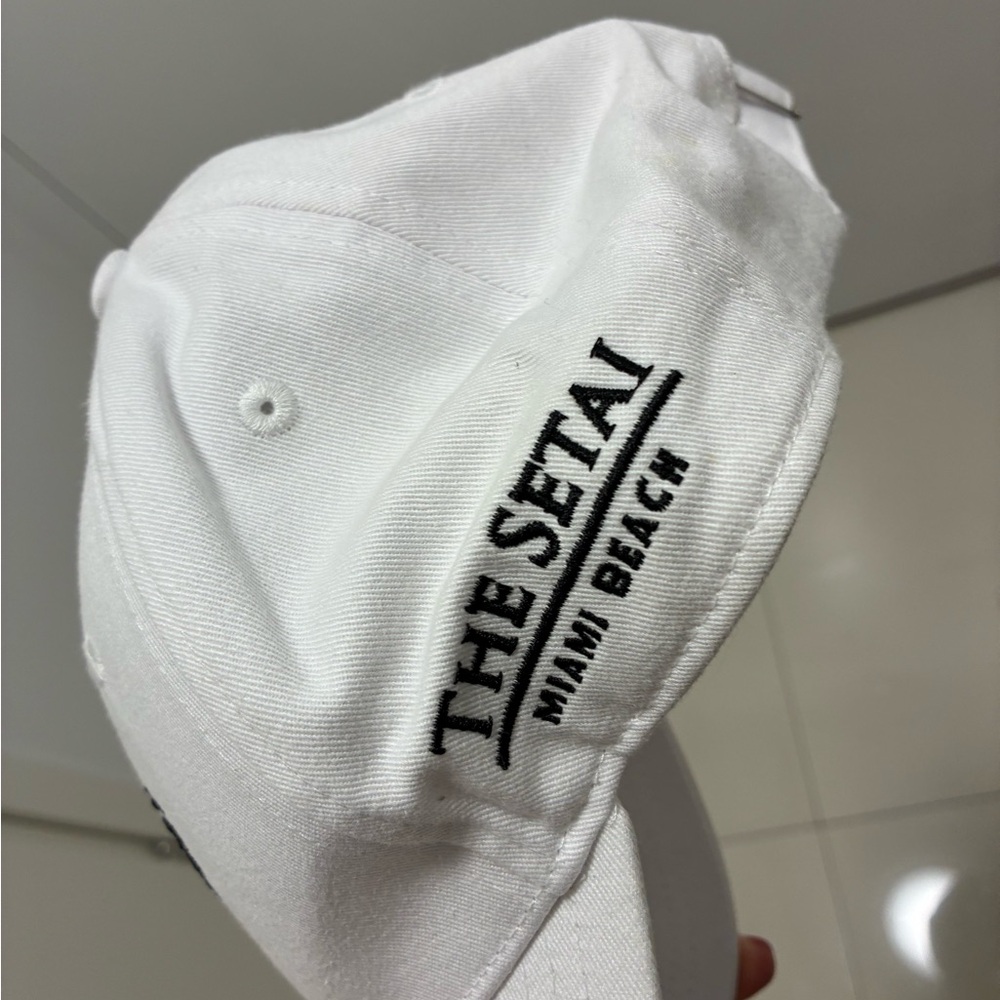 The setai hat